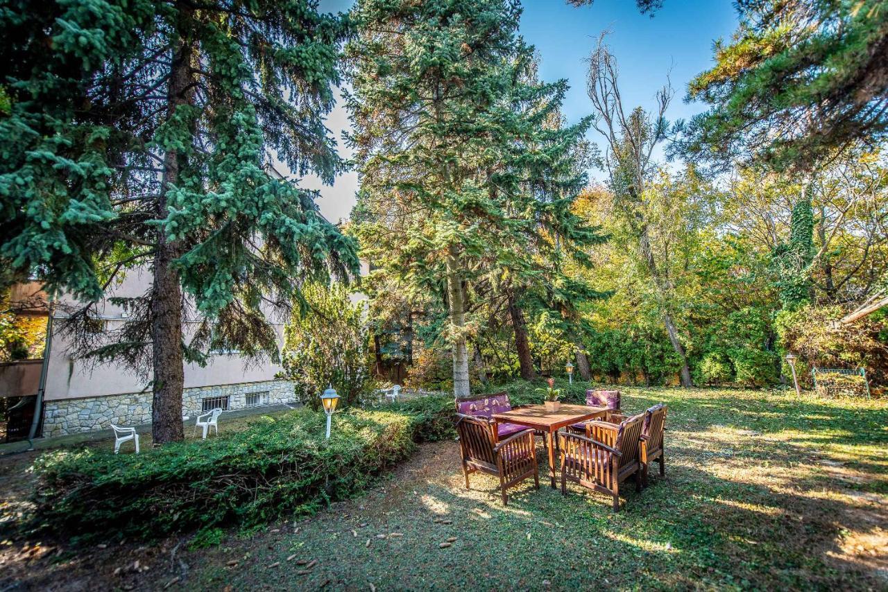 Korona Panzio Budapešť Exteriér fotografie